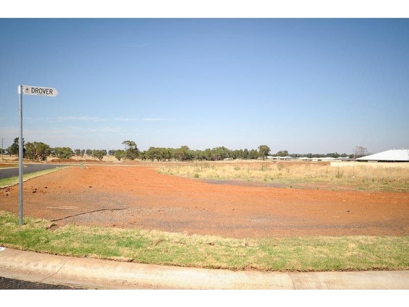Mortlock Ave, Dubbo NSW 2830