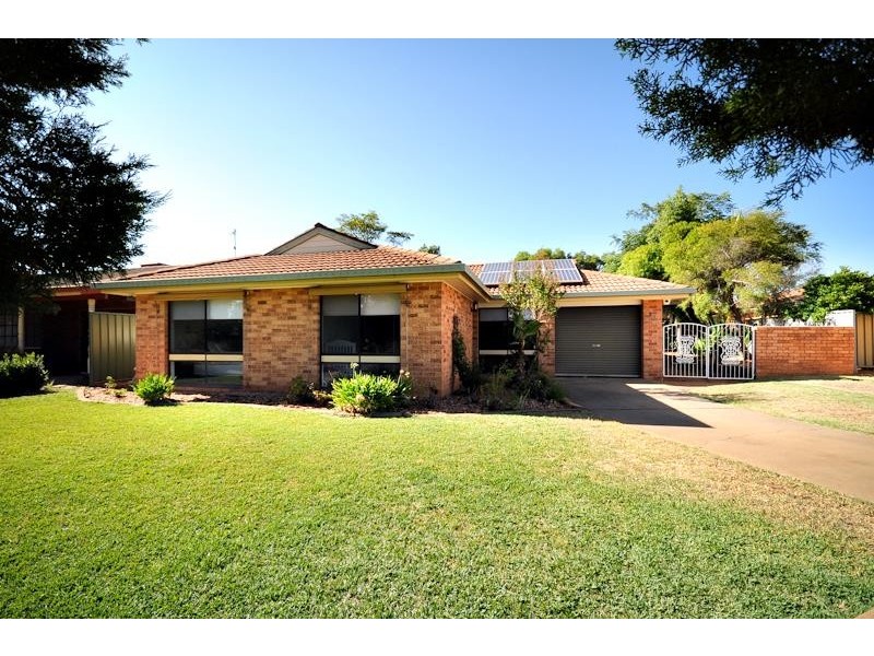 23 Aspen Rd, Dubbo NSW 2830