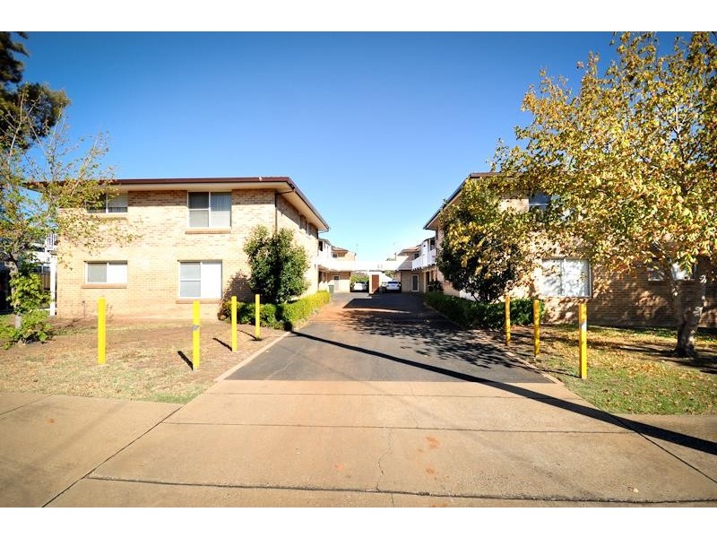 2/7-9 Jubilee St, Dubbo NSW 2830