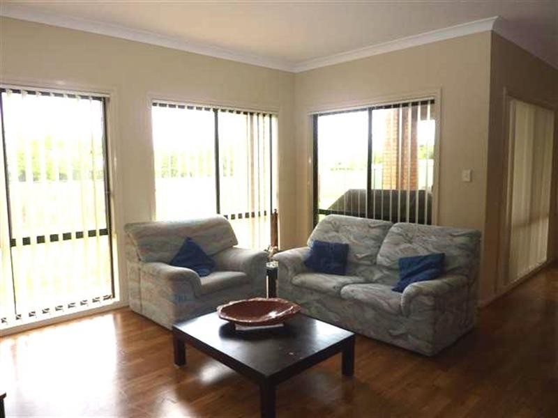 13 Carnoustie Dr, Dubbo NSW 2830