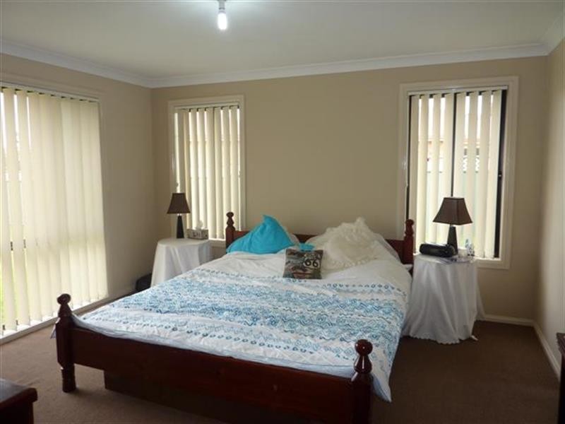 13 Carnoustie Dr, Dubbo NSW 2830
