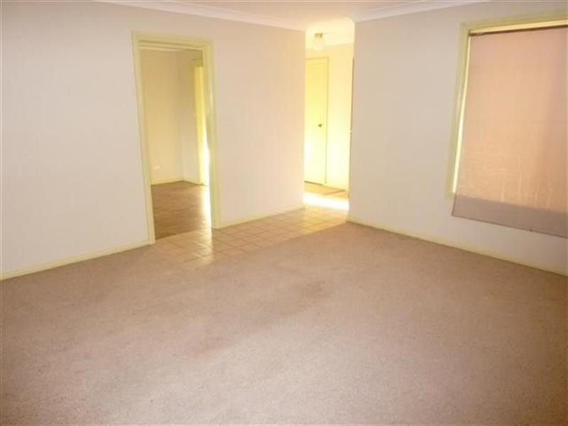 30 Davidson  Dr, Dubbo NSW 2830