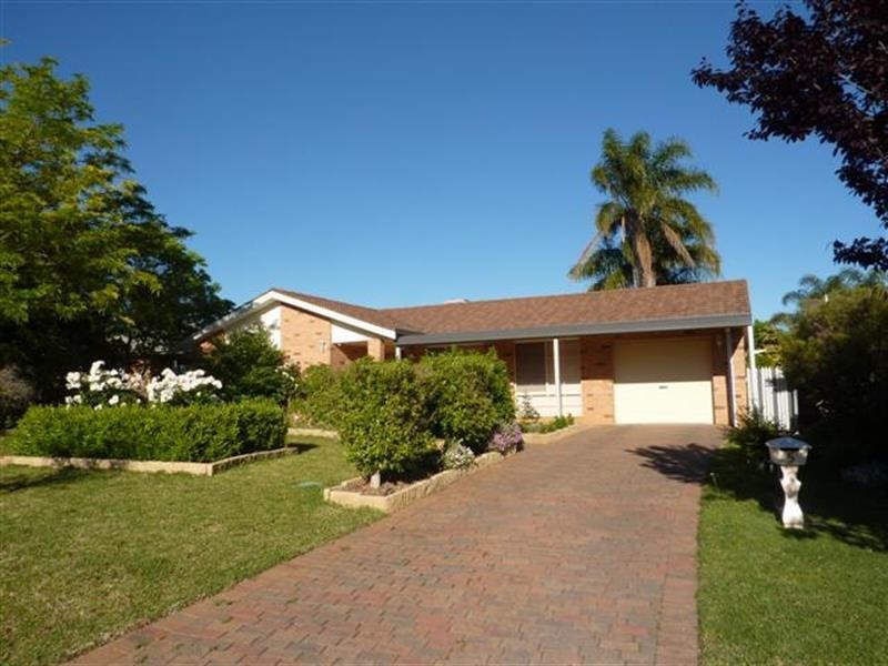 5 Ingrid Pl, Dubbo NSW 2830