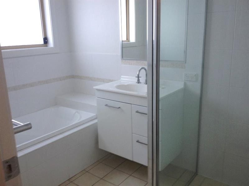 23A Dunheved  Cir, Dubbo NSW 2830