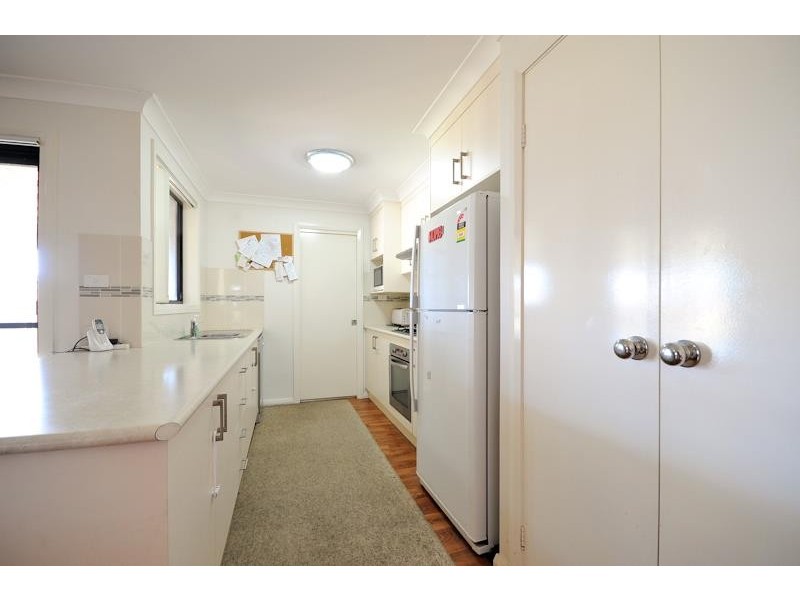 27 Arthur Summons St, Dubbo NSW 2830