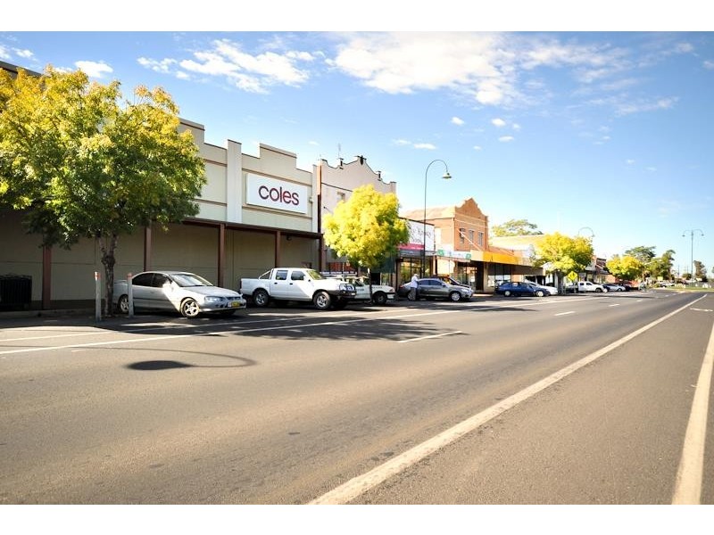 162-164 Percy St, Wellington NSW 2820