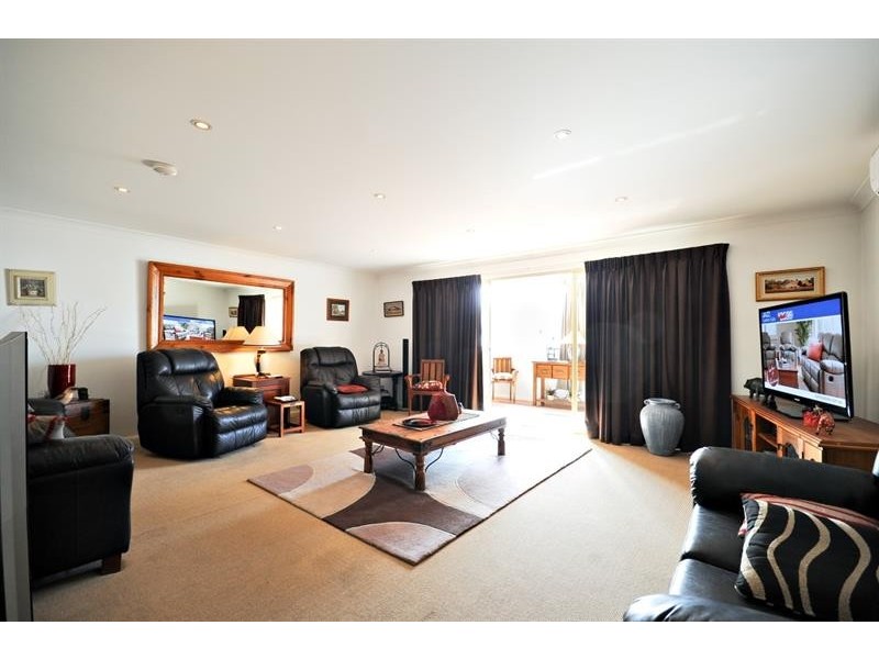 162-164 Percy St, Wellington NSW 2820