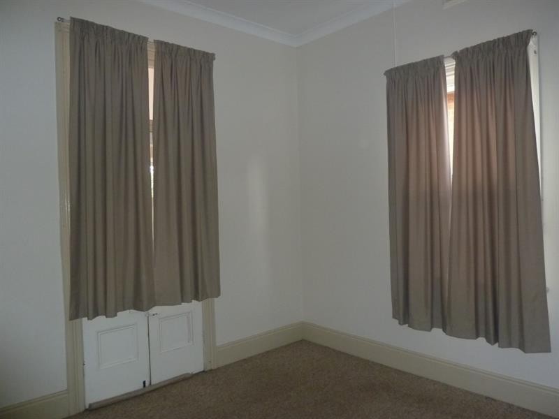 137 Wingewarra St, Dubbo NSW 2830