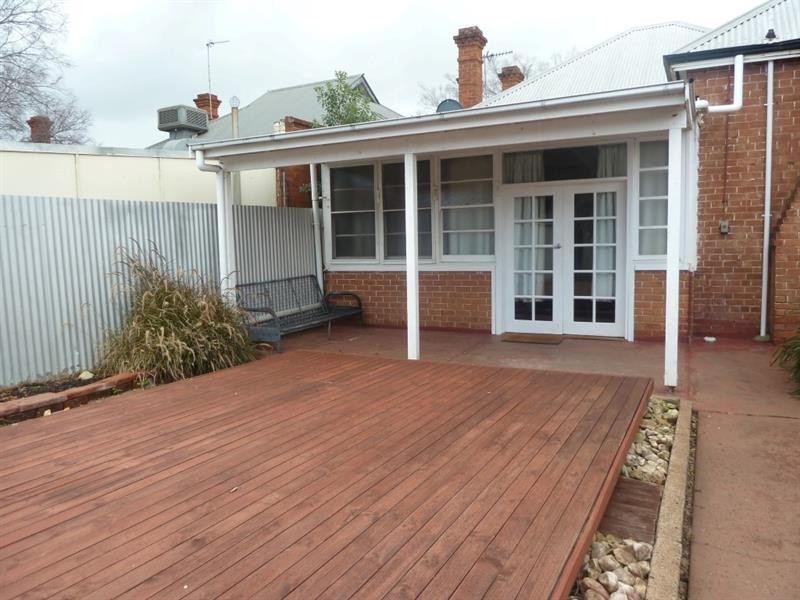 137 Wingewarra St, Dubbo NSW 2830