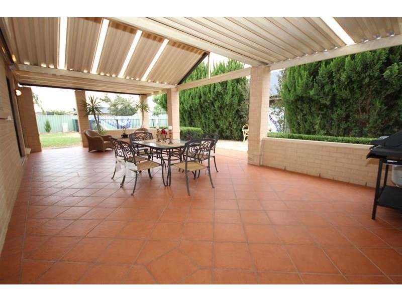 44 Castlereagh Ave, Dubbo NSW 2830