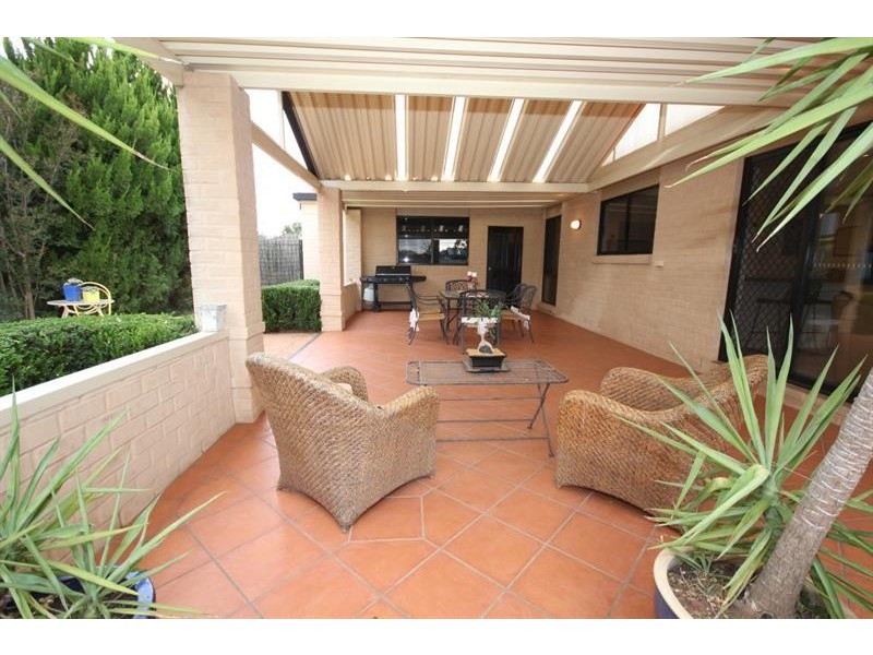 44 Castlereagh Ave, Dubbo NSW 2830