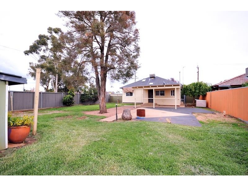 58 North St, Dubbo NSW 2830