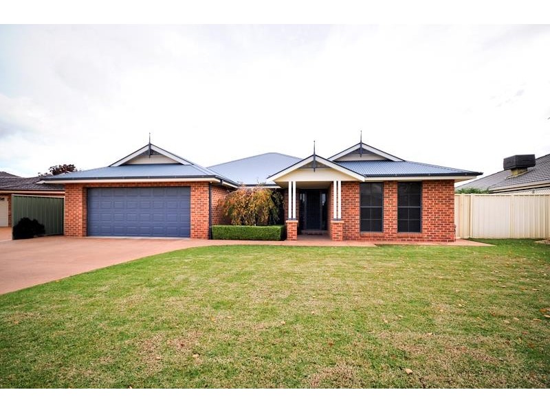 5 Paroo Pl, Dubbo NSW 2830