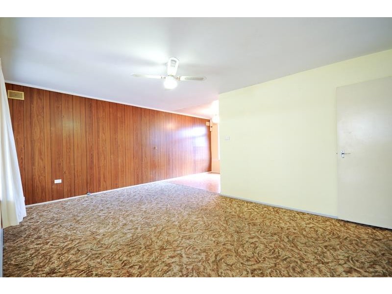 14 Caroline St, Dubbo NSW 2830