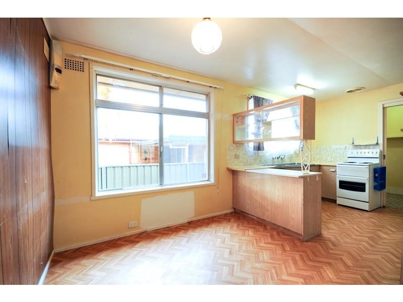 14 Caroline St, Dubbo NSW 2830