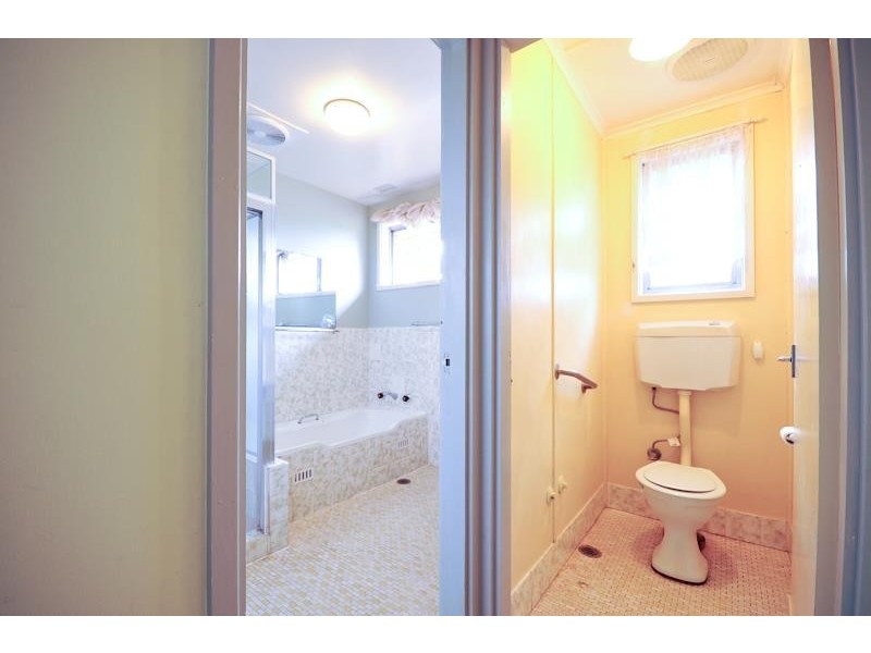 14 Caroline St, Dubbo NSW 2830