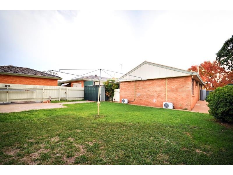 14 Caroline St, Dubbo NSW 2830
