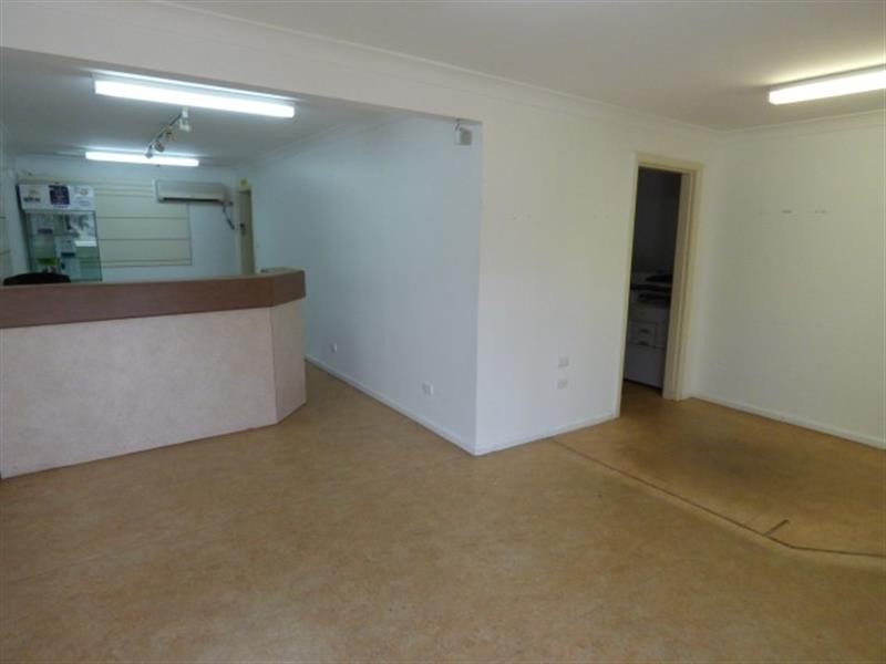 25 Douglas Mawson Rd, Dubbo NSW 2830
