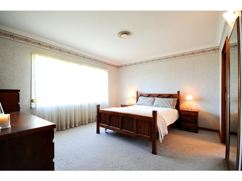 67 Stonehaven Ave, Dubbo NSW 2830