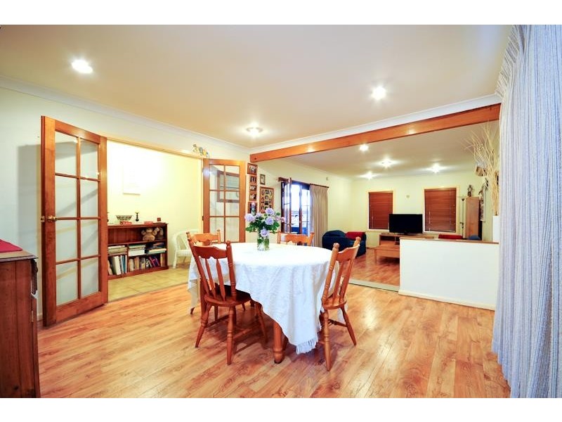 6 Page Ave, Dubbo NSW 2830