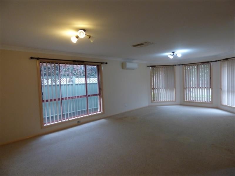 3 Huntingdale Cl, Dubbo NSW 2830