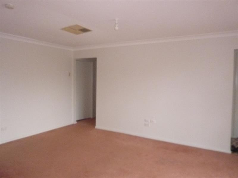 2 Page Ave, Dubbo NSW 2830