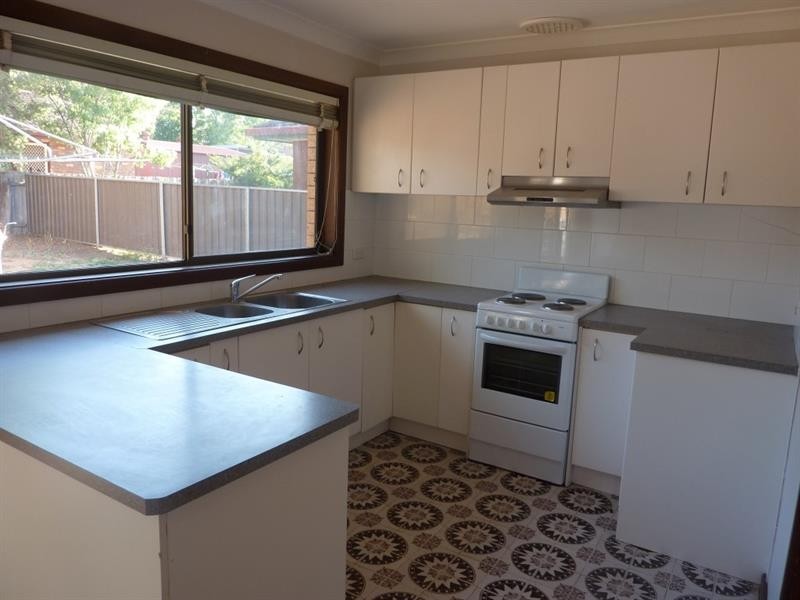 2 Page Ave, Dubbo NSW 2830