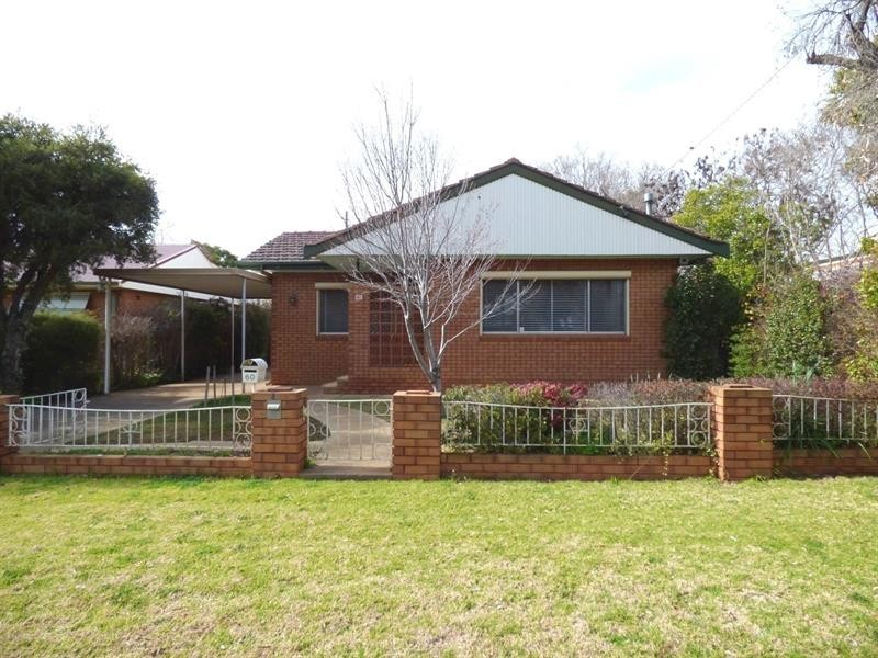 60 Taylor St, Dubbo NSW 2830