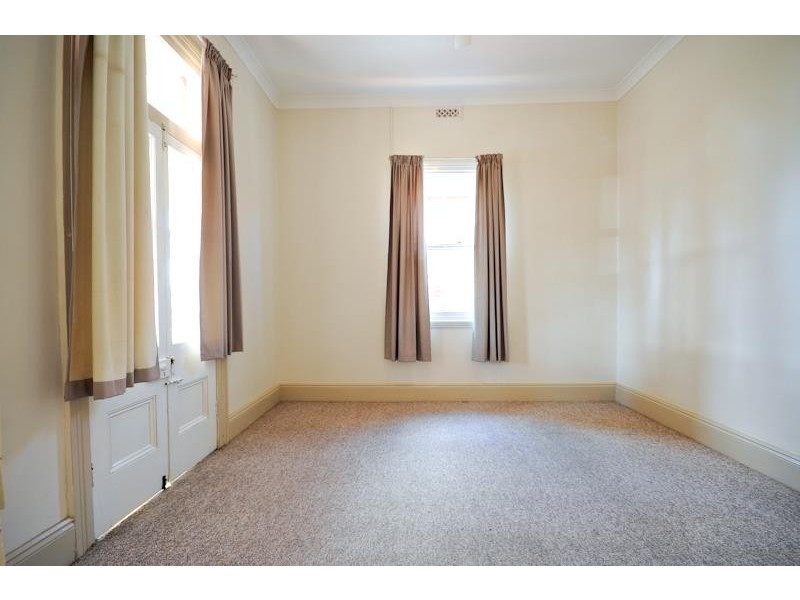 137 Wingewarra St, Dubbo NSW 2830