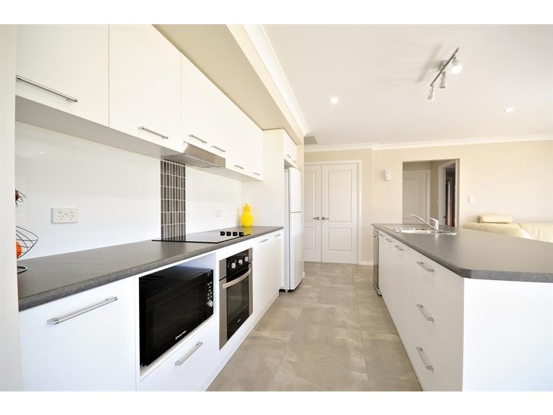 14 Lilydale Tce, Dubbo NSW 2830