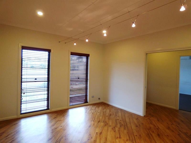 21 Merion Way, Dubbo NSW 2830