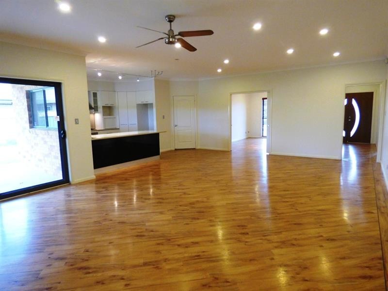 21 Merion Way, Dubbo NSW 2830