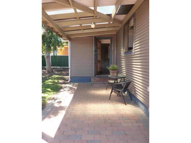 32 Hay  St, Dubbo NSW 2830
