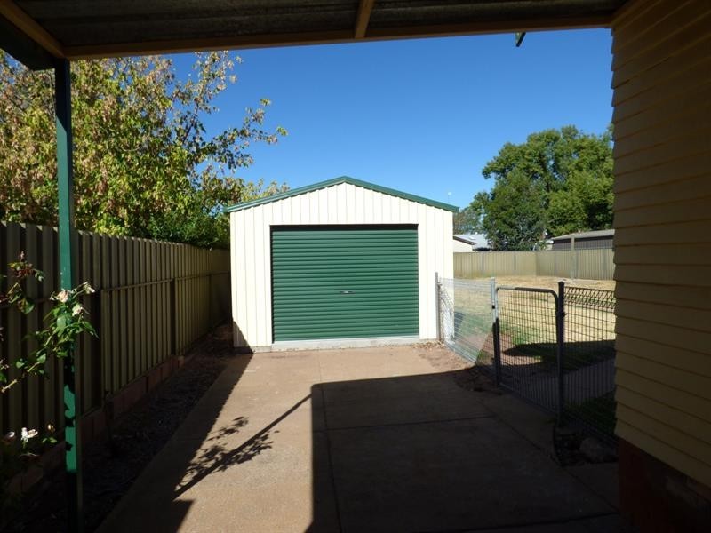 16 Crown St, Dubbo NSW 2830