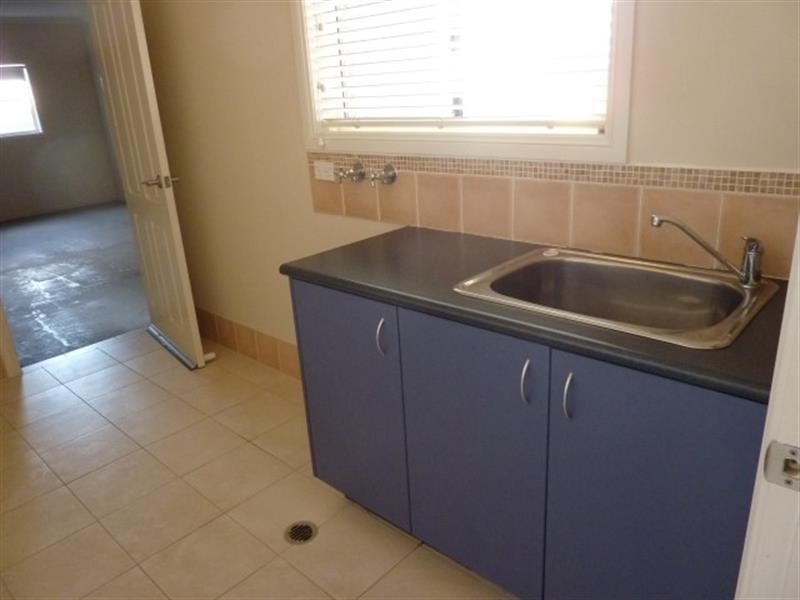 3 Lachlan Way, Dubbo NSW 2830