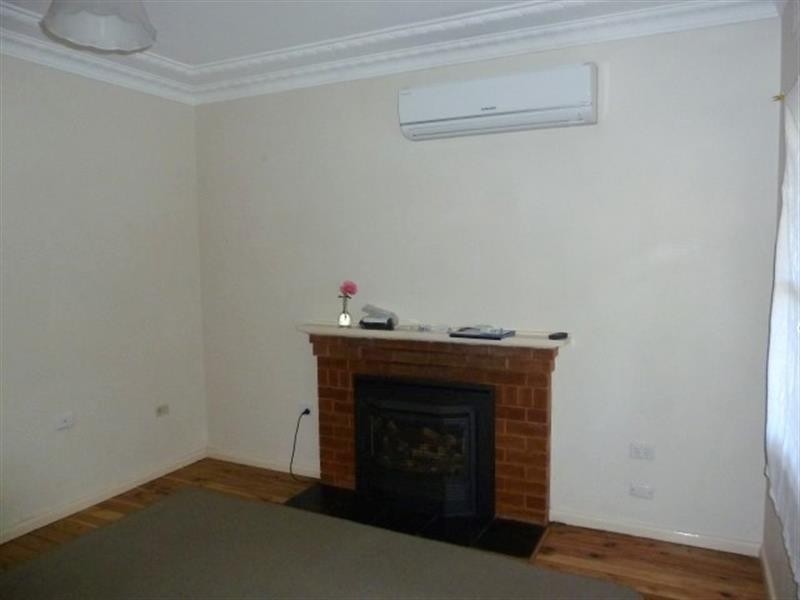 13 Bailey St, Dubbo NSW 2830