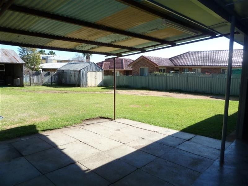 35 Jubilee St, Dubbo NSW 2830