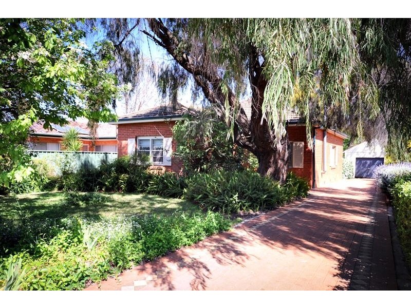 75 Jubilee  St, Dubbo NSW 2830