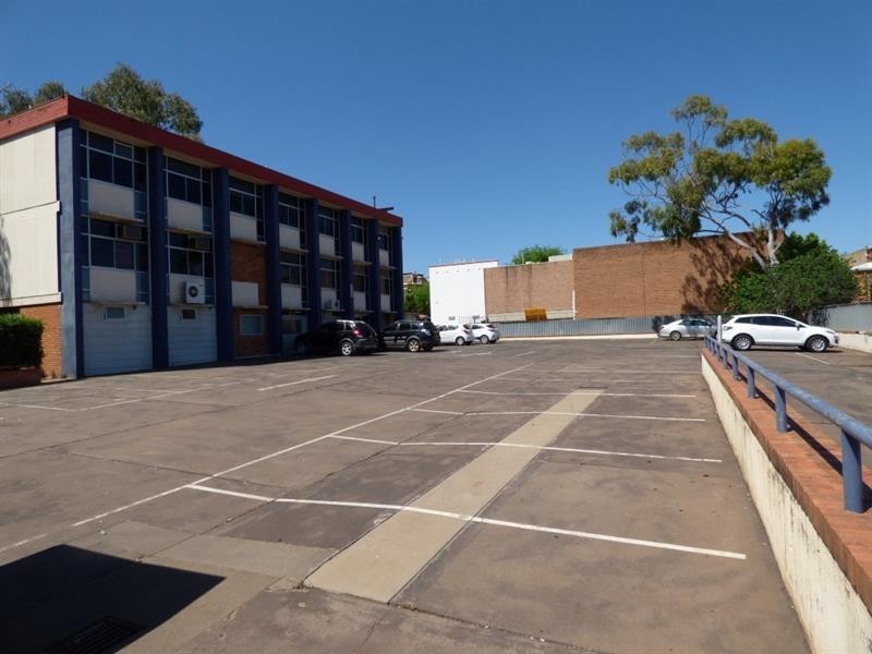 1 Church  St, Dubbo NSW 2830