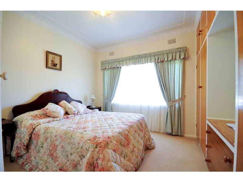 82 Dalton St, Dubbo NSW 2830