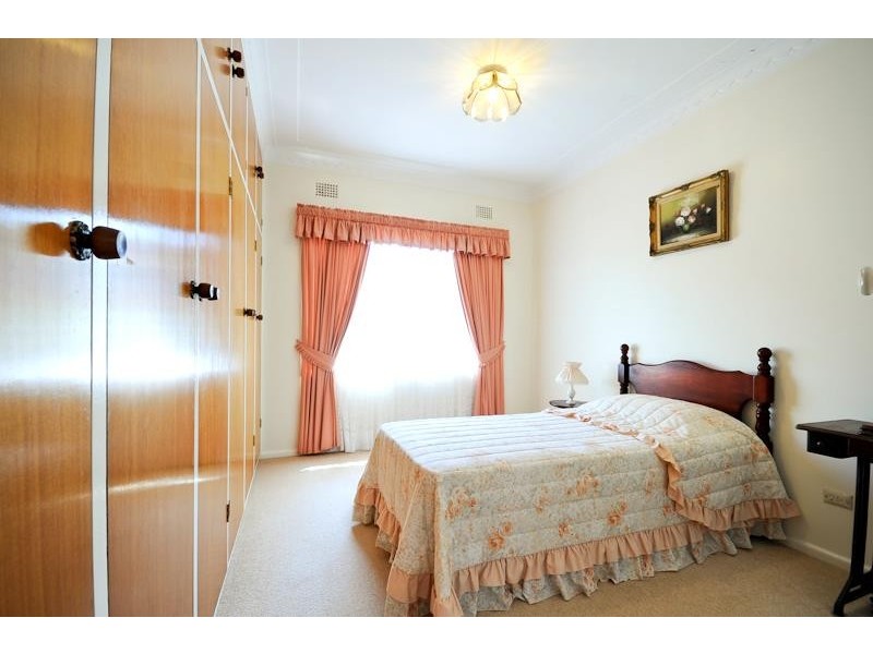 82 Dalton St, Dubbo NSW 2830