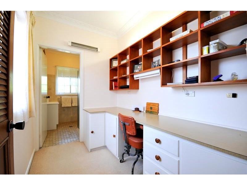 82 Dalton St, Dubbo NSW 2830