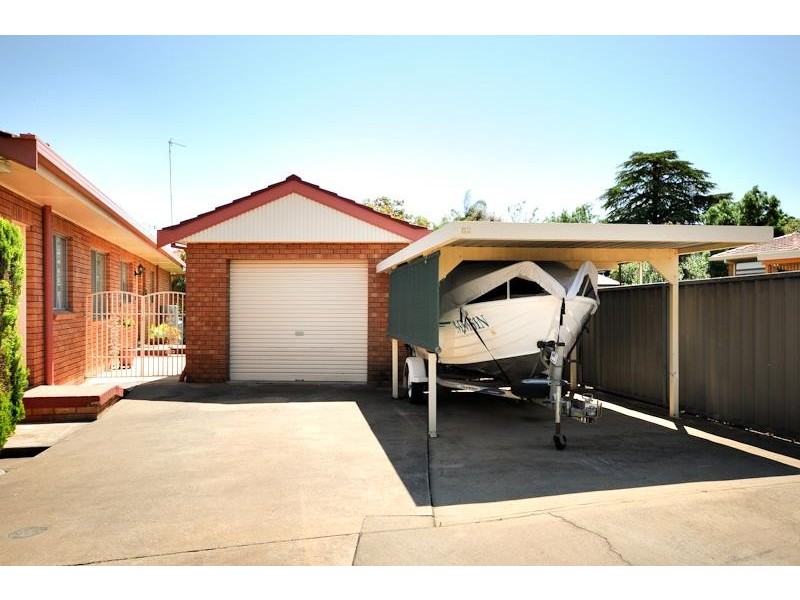 82 Dalton St, Dubbo NSW 2830