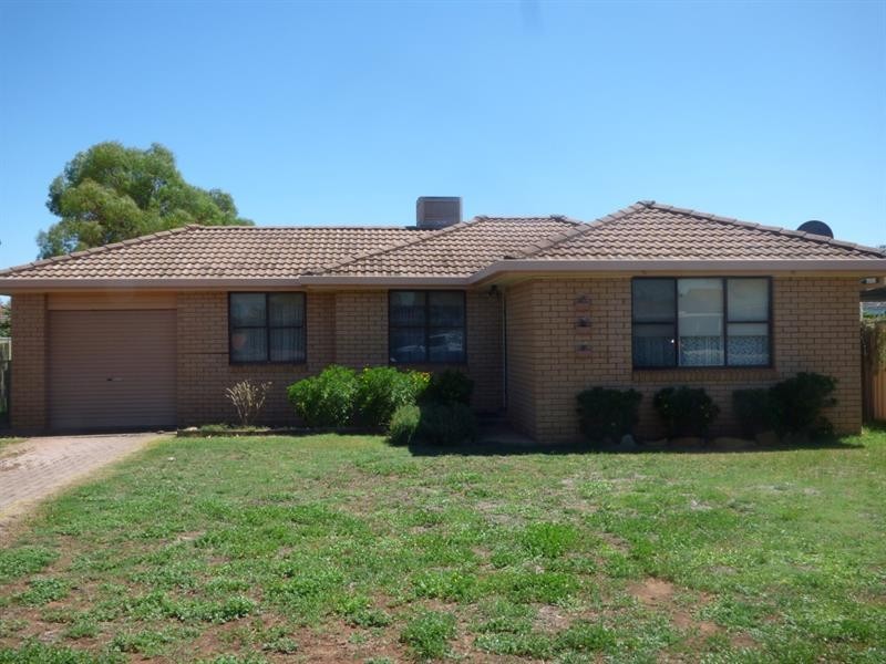 5 Condon Pl, Dubbo NSW 2830