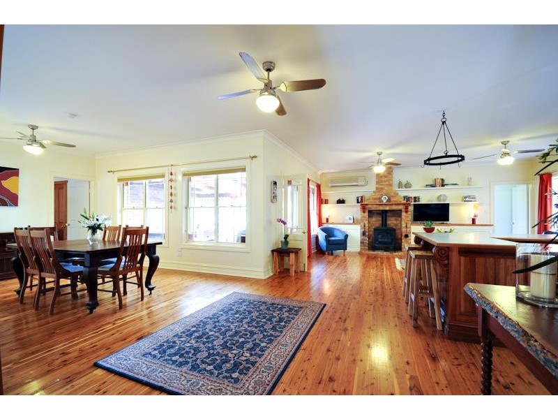 17 Langford Dr, Dubbo NSW 2830