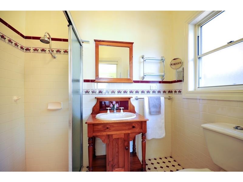 17 Langford Dr, Dubbo NSW 2830