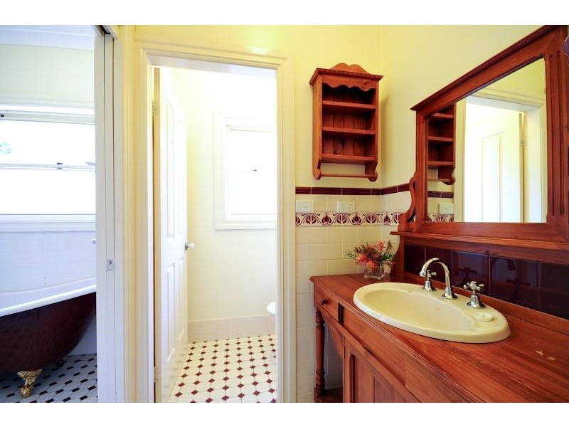 17 Langford Dr, Dubbo NSW 2830