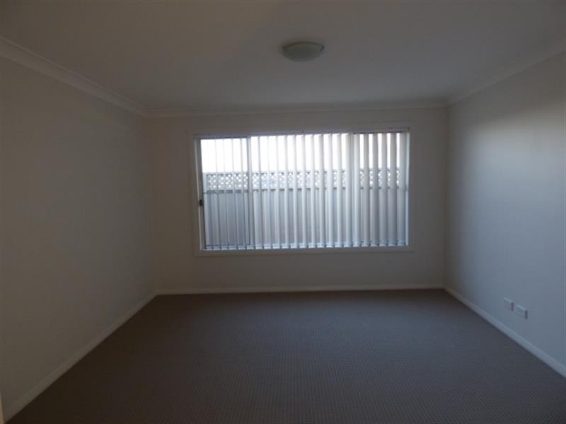 6 Sherrard Cres, Dubbo NSW 2830