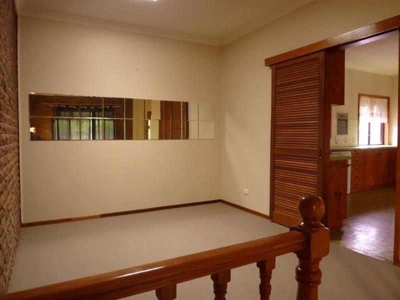 2 Birch Ave, Dubbo NSW 2830