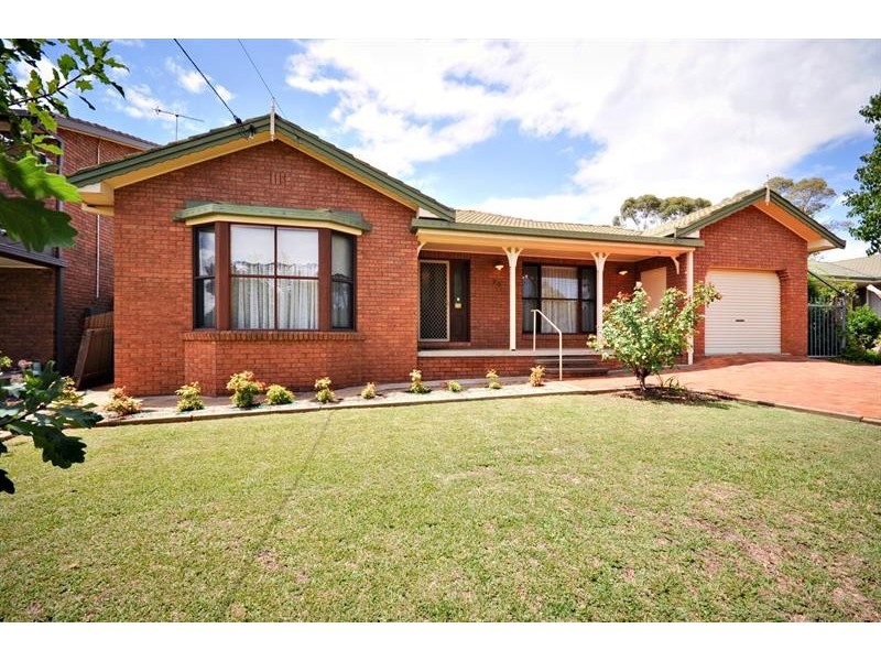 20 Sapphire St, Dubbo NSW 2830